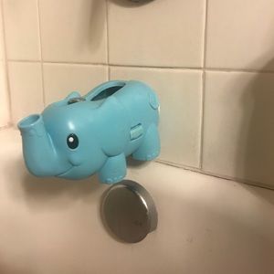 Munchkin Bubble Spout Guard